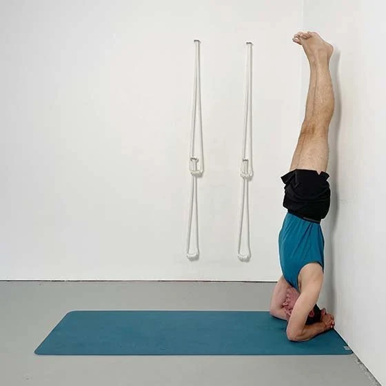 Sirsasana